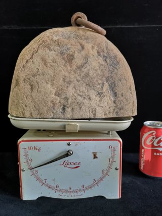 Tope de puerta piedra 8kg con anilla