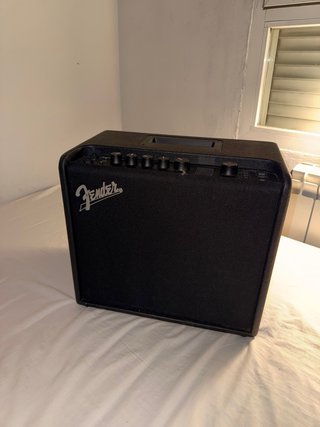 Amplificador Fender Mustang LT 25