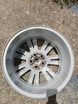 Llanta Land Rover Discovery 4 HSE