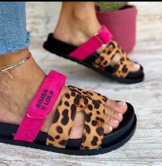 Sandalias BIMBA Y LOLA Talla 40