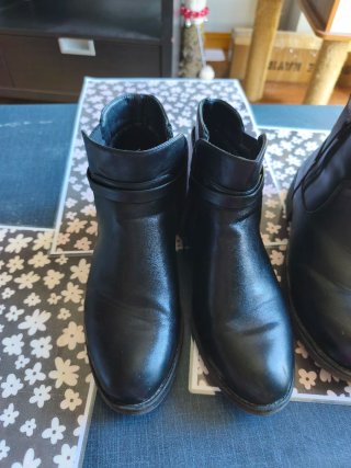 Lote 2 pares botines mujer talla 40