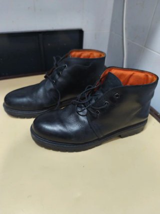 Botines de piel negros talla 42