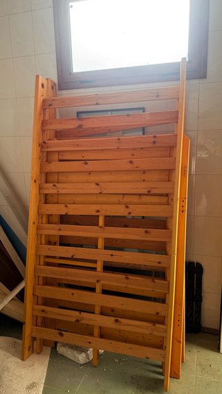 Litera de madera de pino