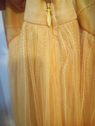 Vestido amarillo largo para eventos