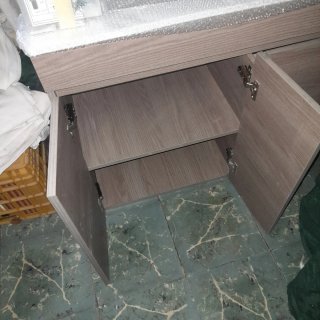 Mueble de baño lavabo y espejo nuevo