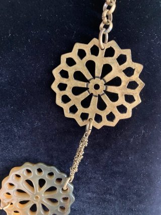 Collar Bohemio vintage  Dorado y Verde Oliva