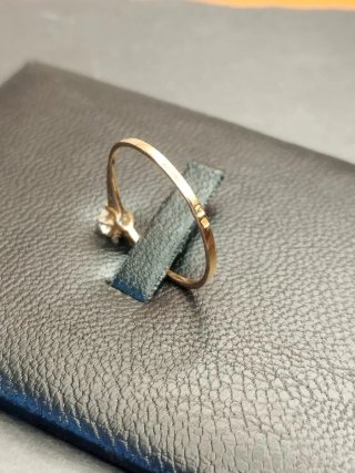 Anillo oro 18K solitario circonita