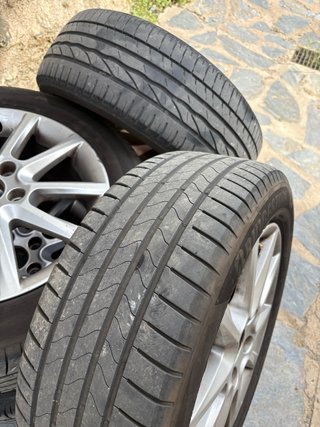Llantas Seat León