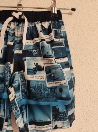 Bañador de niño talla 5-6 años de Kids.