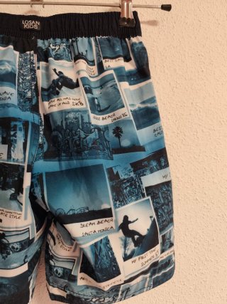 Bañador de niño talla 5-6 años de Kids.