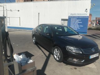 Volkswagen Passat 2011