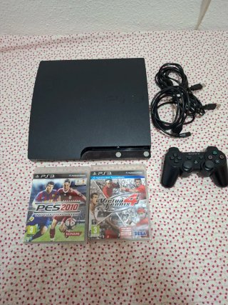 Playstation 3 Slim 120 GB + 2 Juegos