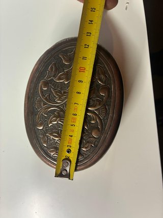 Joyero Antiguo Ovalado Repujado