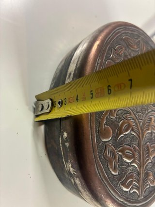 Joyero Antiguo Ovalado Repujado