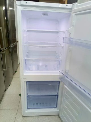 Nevera marca Beko 135/55cm A+ con garantía envio