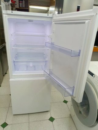 Nevera marca Beko 135/55cm A+ con garantía envio