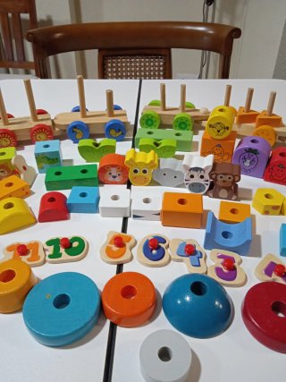 Juego de construcción madera educativo
