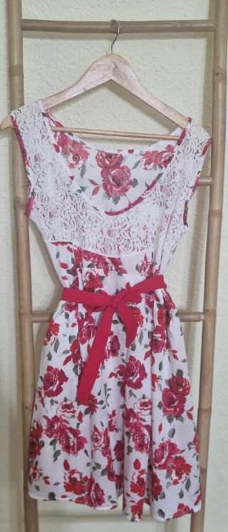 Vestido floral G 83 Talla XL