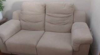 Sofá de 2 plazas beige