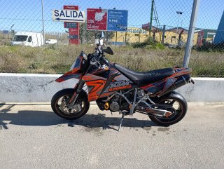 KTM 950 Supermoto Negra y Naranja