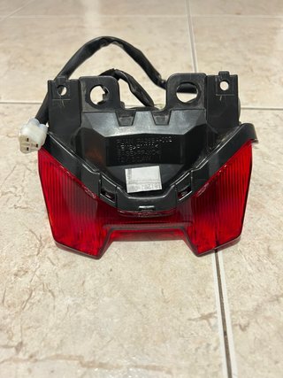Piloto trasero Yamaha MT-07 Original
