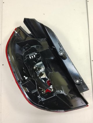 Renault 1090 4376932 piloto trasero derecho scenic