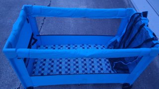 Cuna de viaje plegable azul