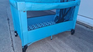 Cuna de viaje plegable azul