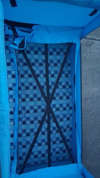 Cuna de viaje plegable azul