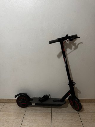 Patinete Eléctrico Negro