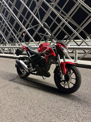 Macbor Shifter 125cc Naked - URGE