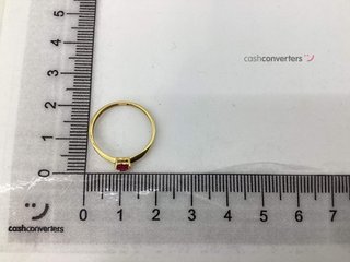 anillo oro 18k con piedra con rubi