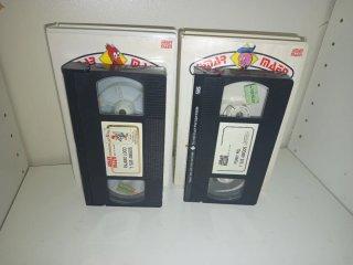 Lote 2 VHS: Porky Pig y Pájaro Loco