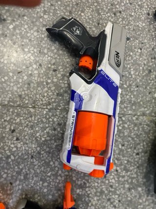 Pistola Nerf Fortnite Amarilla