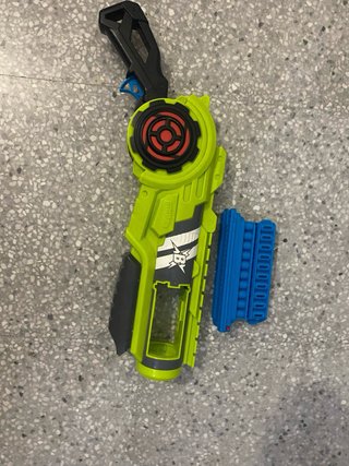Pistola Nerf Fortnite Amarilla