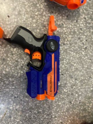 Pistola Nerf Fortnite Amarilla