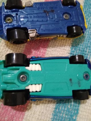 Lote de 6 coches de juguete jol guis