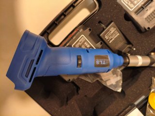 Nivelador de baldosas TLS nuevo + 2 baterías