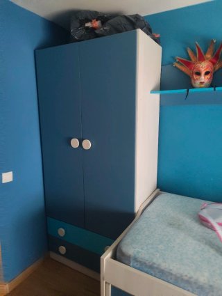 Habitación infantil azul