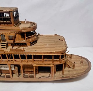 Escultura Barco Mississippi a Escala