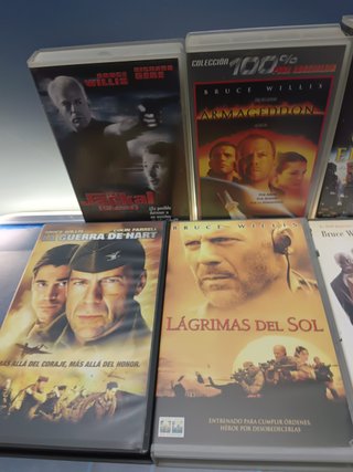 cintas VHS, 10 películas, especial Bruce willis