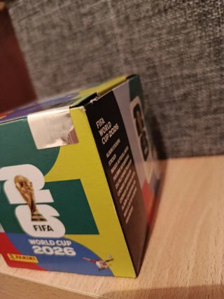 Caja 50 sobres Panini Mundial 2026 precintada