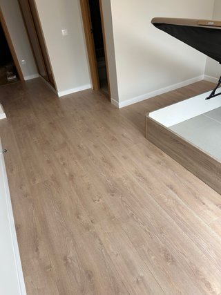 Instalación Tarima Flotante y Vinílica