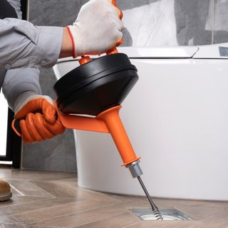 Desatascador de Drenaje 762 cm, Serpiente de Fontanería con Accesorio de Taladro, Desatascador de Drenaje para Cocina, Baño, Ducha y Fregadero con Manguera Protectora y Guantes