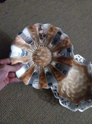 Centros de mesa metálicos plateados y dorados