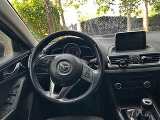 Mazda 3 2016