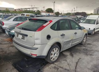 Despiece FORD FOCUS Color PLATA PERLA BERLINA CAP