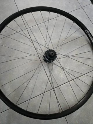 Rueda 29 Doble Pared Tubeless Ready