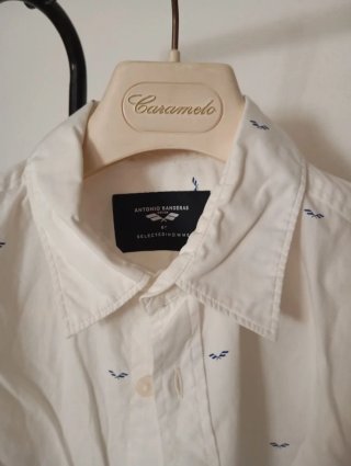 Camisa blanca estampada