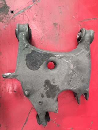 Brazo suspensión inferior 33326780069 bmw 5 1779